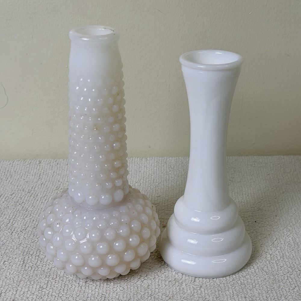 2 VTG Milk Glass Hobnail Bud Vase Unmarked And Randall  Beehive Vase Countrycore
